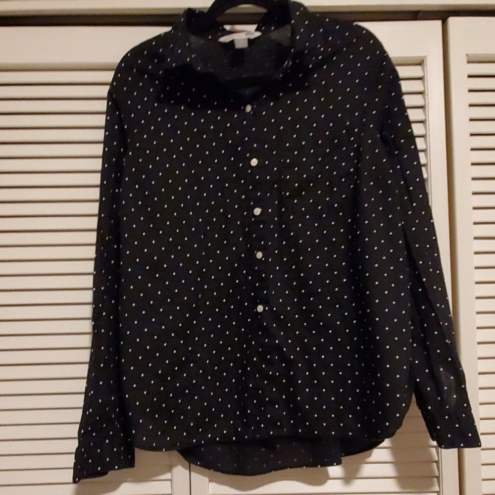 Polka dot long sleeved button up x2